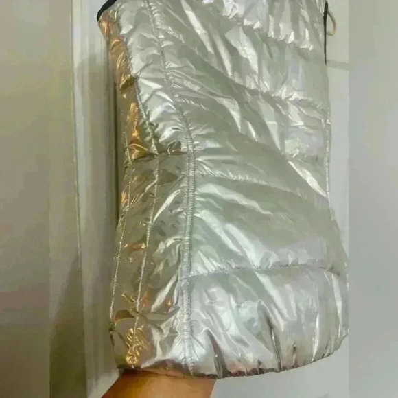 NWT LOHLA SPORT THE SHINY METALLIC SILVER VEST - Picture 5 of 11